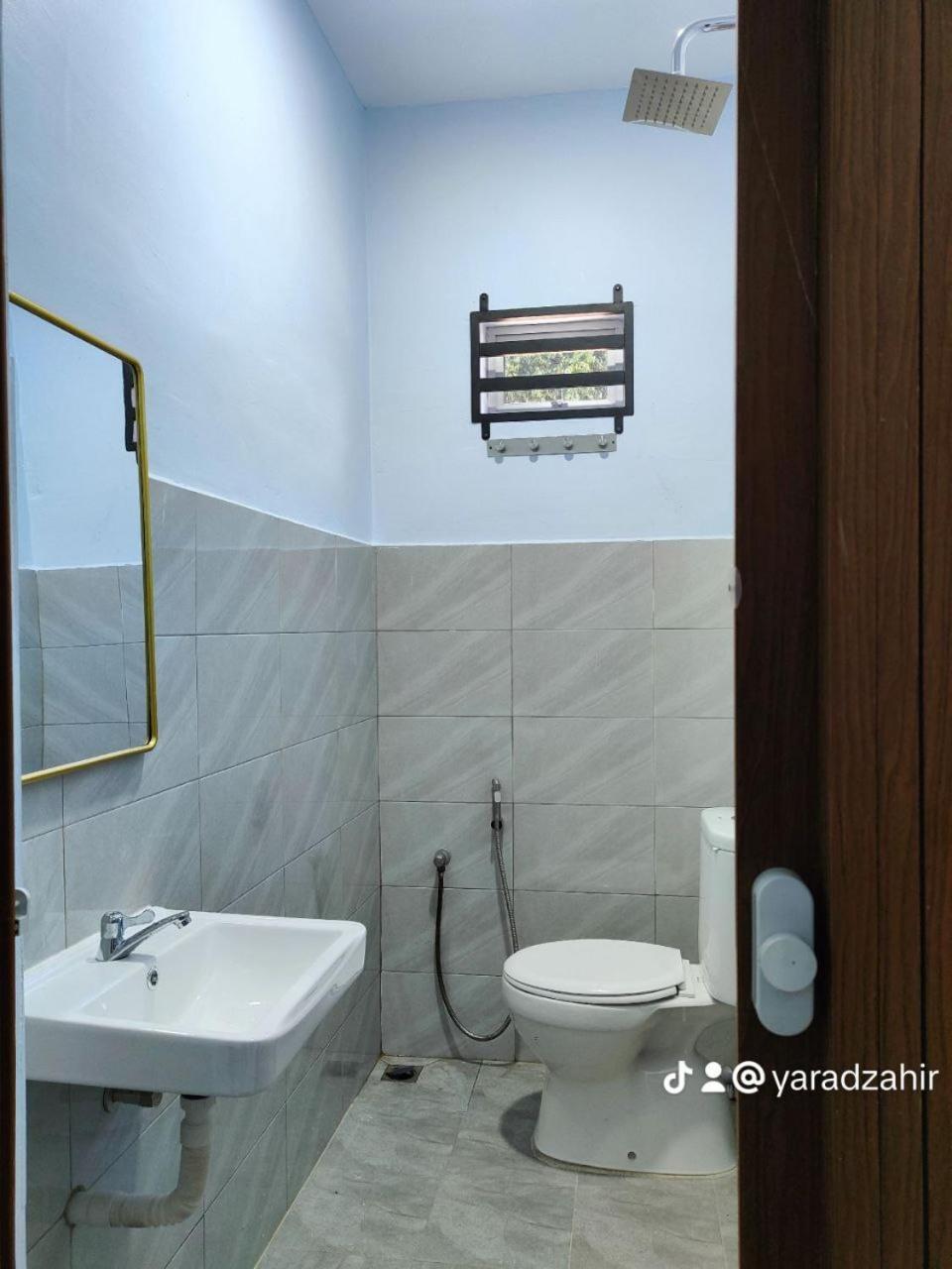 Homestay Habi Residence Kepala Batas  Экстерьер фото